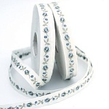 Купить недорого   Тесьма декоративная "Бутоны роз", ширина 10мм, Acufactum Ute Menze,  в интернет магазине Фэмили хоби